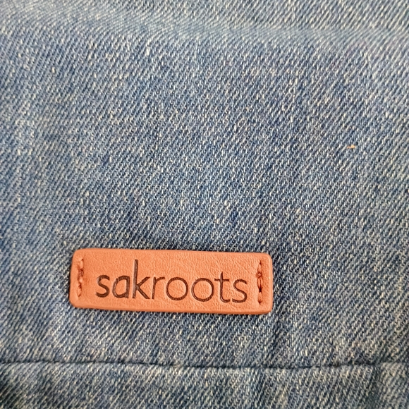 Sakroots Floral Crossbody Bag in Pink and Denim - Picture 6 of 9